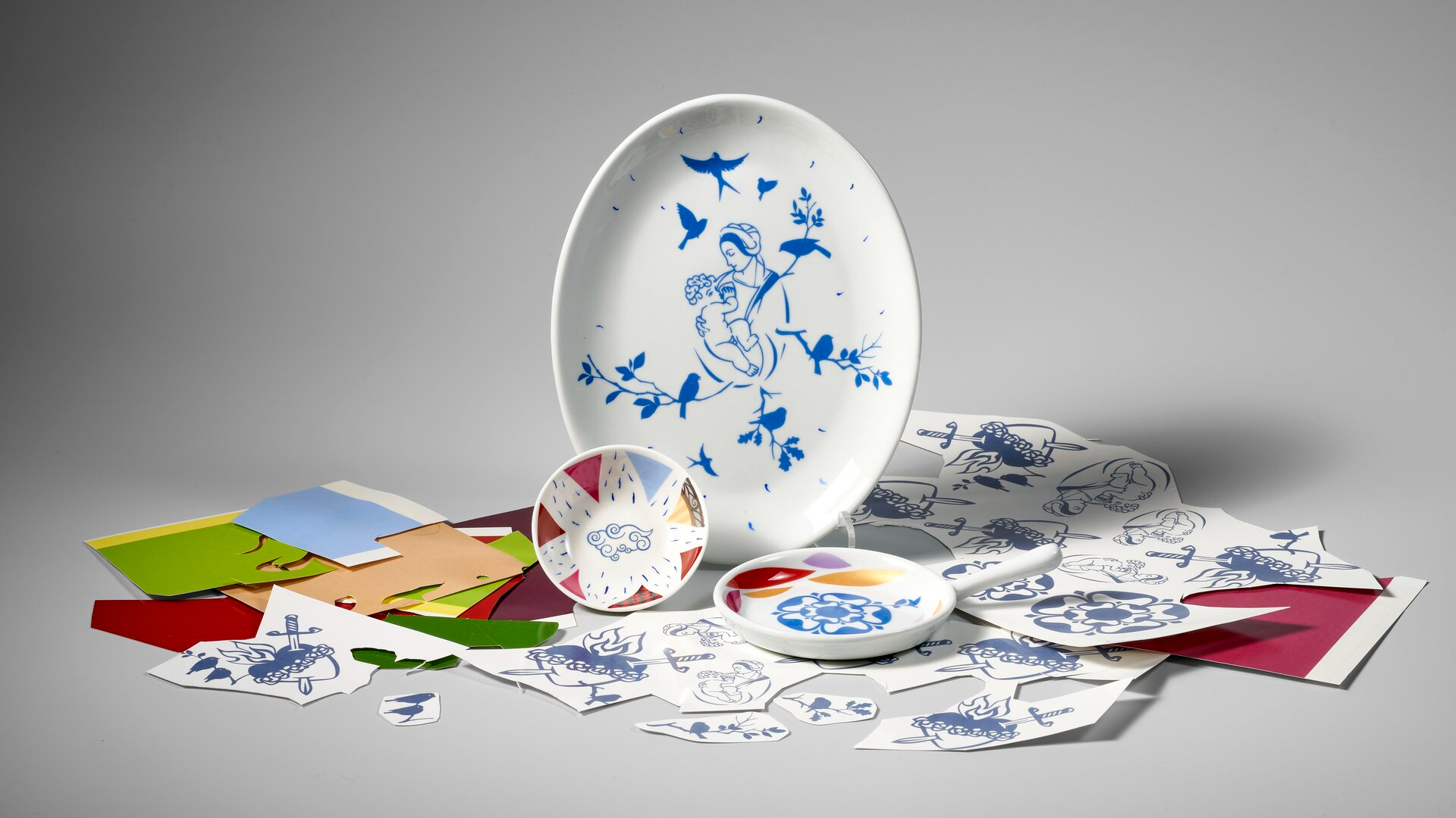 Rīgas Porcelāna muzejs aicina uz tematisku porcelāna dekorēšanas darbnīcu "Mēs"