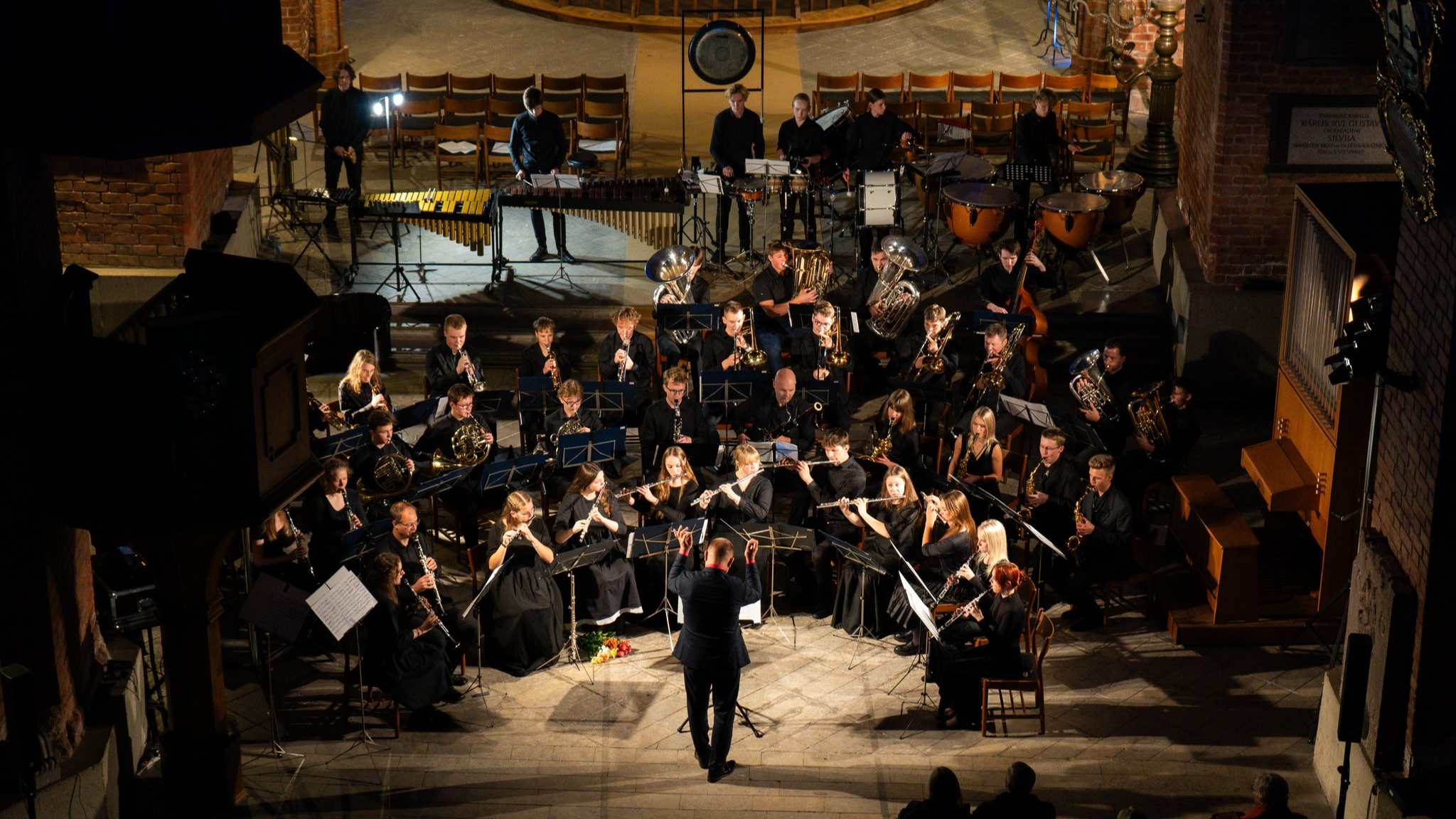 Jāzepa Mediņa Rīgas Mūzikas vidusskolas pūtēju orķestris aicina uz koncertu “Mīlas ekspresis” 